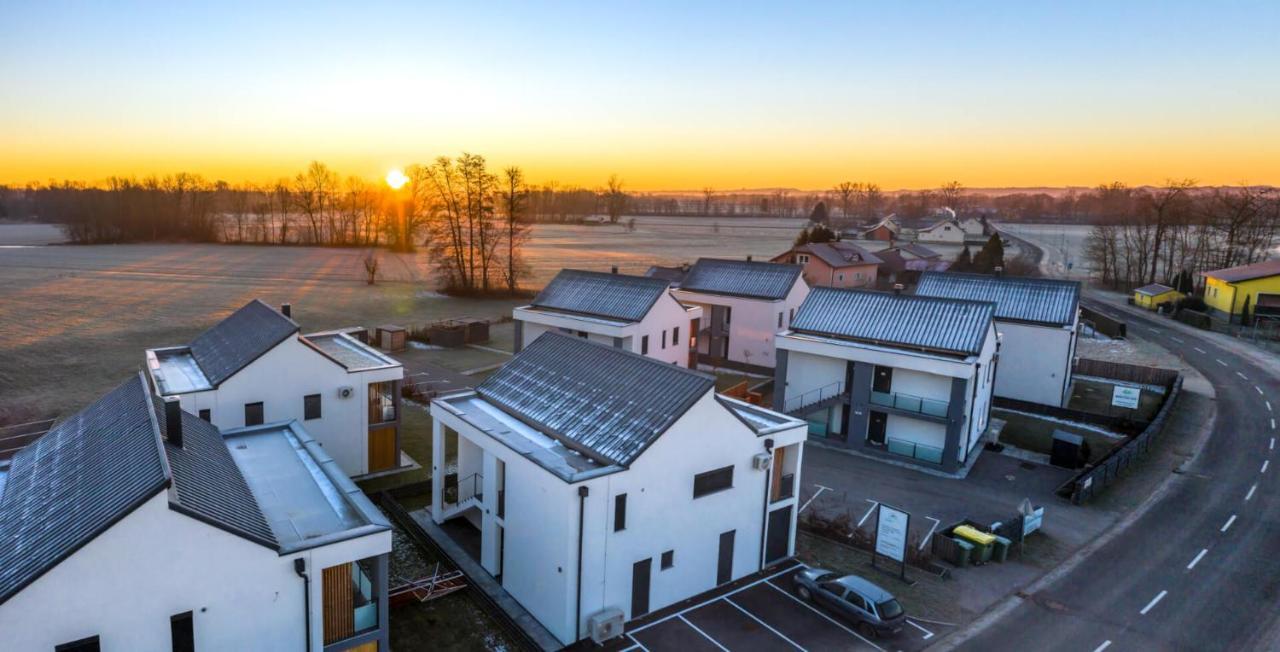 Apartments Sunrise Banovci Buitenkant foto